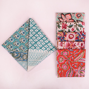 Foulard bandana multicolore en coton style bohème, imprimé au bloc, fait main, doux, pour la tête, le cou, protection faciale, idéal pour la randonnée - Product Image 1