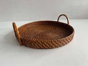 Plateau en rotin style bohème avec poignées, plateau de service en rotin sur mesure avec poignée, plateau artisanal style campagnard - Product Image 1