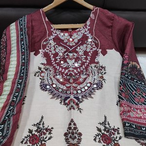 Premium Cotton Printed Embroidered Kurti <b>Pant</b> Dupatta Set for Women with <b>Sequins</b> Work and Full-Stitched Bottom - Product Image 4