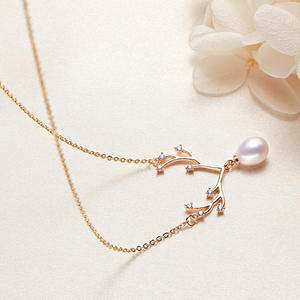 Colliers en perles injectées d'or 18 carats en gros, petits accessoires pour les vendeurs ambulants et les célébrités d'Internet pour le streaming en direct - Product Image 3