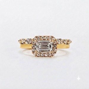 Ensemble de bague de fiançailles en or 14 carats couleur E VS1 2,40 carats taille marquise avec diamant de laboratoire et alliance assortie incurvée 0,20 carats - Product Image 1
