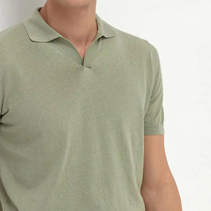 เสื้อโปโลผู้ชายสีเขียวอ่อน ผ้าฝ้าย แขนสั้น ทรงปกติ สวมใส่สบาย สีพื้น ผ้าถัก - Product Image 3