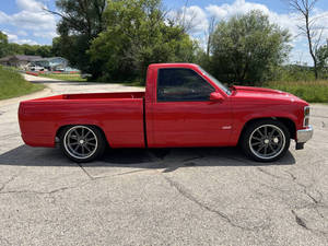 Camionnette Chevrolet C-K 1500 Série C1500 Silverado modèle 1988 de qualité supérieure, prêt à être expédié immédiatement - Product Image 2
