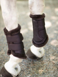 Protège-tendons pour chevaux en caoutchouc marron respirant avec doublure en mousse et sangles auto-agrippantes pour l'extérieur - Product Image 5