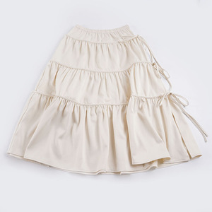 Jupe décontractée streetwear en satin avec nœud papillon, fente, taille haute élastique, couleur unie, coupe trapèze à volants pour femme - Product Image 1