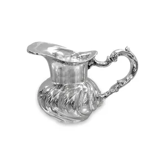 Carafe en métal artisanale de luxe, récipient à eau vintage pour la décoration de la maison, carafe en métal artisanale rustique, pichet décoratif design - Product Image 3