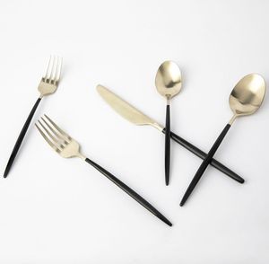 Ensemble de couverts en métal réutilisables de qualité supérieure comprenant une fourchette, une cuillère et un couteau pour une restauration moderne et un usage quotidien en cuisine - Product Image 2