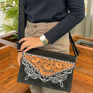 Vente chaude point de botte usiné à la main en cuir suédé enveloppe sac à bandoulière femmes grande capacité en cuir véritable rabat sac à bandoulière - Product Image 3