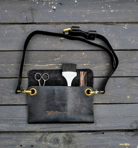 Estuche de Cuero de Lujo para Tijeras de Barbero, Profesional, con Protección y Características Antiolores para Estilistas, Modelo LBSH-0015 - Product Image 1