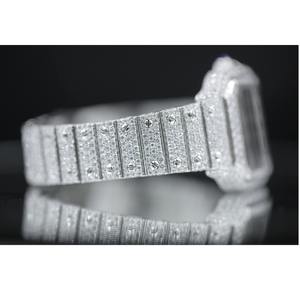 Reloj de pulsera de lujo con diamantes blancos de excelente calidad, resistente al agua, de cuarzo, para hombre, disponible para exportación desde India. - Product Image 2