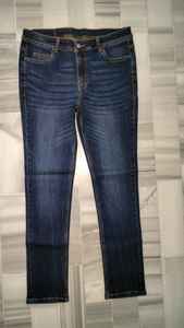 OEM Modèle personnalisé pantalons de jeans pour hommes tissu d'usine de denim de lisière taille haute droite baggy motard pantalons pour hommes jeans pour garçons - Product Image 3