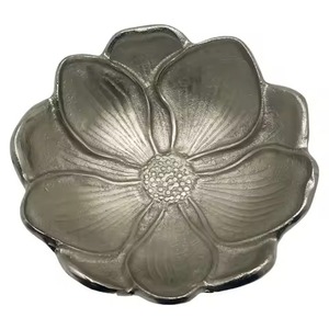 Premium Style Metal Dry Fruit Bowl Elegant Snack Dish Decorative Serving Bowl Modern Gift Product - Product Image 1
