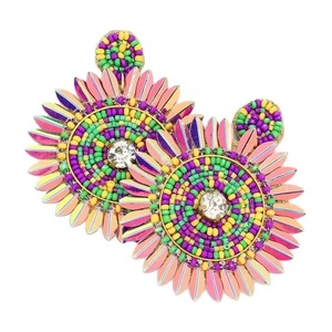 Boucles d'oreilles à clous en forme de fleur, style classique pour femmes, perles en verre plaquées or, bijoux de mariage - Product Image 4