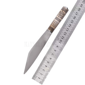 Cuchillo Tradicional Vikingo Scramasax de Hoja Fija, Hecho a Mano con Acero de Damasco y Empuñadura de Hueso, Cuchillo de Alta Calidad para Bushcraft - Product Image 6