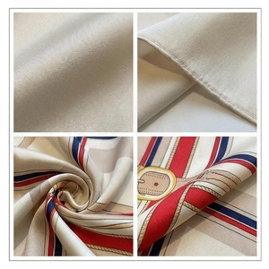 Élégant foulard carré en soie pour femme, motif rayé, accessoire de mode multifonctionnel toutes saisons - Product Image 4