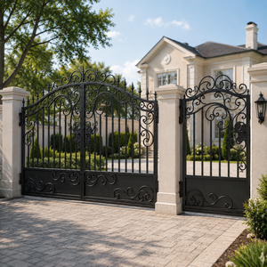 Portail d'entrée de luxe en fer forgé avec portillon piétonnier, design décoratif noir pour villa, sécurité et design de portail de jardin - Product Image 2
