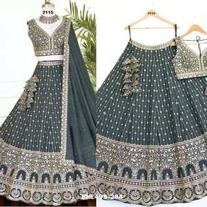 Lehenga Choli de qualité supérieure en Faux Georgette Star avec broderie Jari lourde et double sequins, exportateur indien - Product Image 4