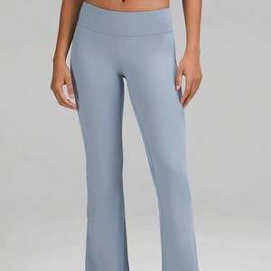 New Design 2026 Super High Waist Soft Yoga <b>Leggings</b> for Women Custom Feels Sublimation Sports <b>Legging</b> Pants Ladies OEM Service - Product Image 4