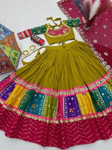 VISHNU K DESIGNS Traje Tradicional LAHENGA CHOLI para Mujer, Algodón Georgette, Dupatta, Completamente Cosido, Bordado con Hilos de Lentejuelas - Product Image 6