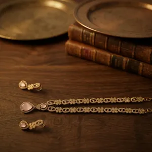 Ensemble de collier en rubis Mehendi pour femmes, pendentif classique en forme de goutte d'eau, bijoux de mariage, chaîne en laiton - Product Image 4