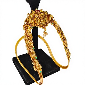 Collier ras-de-cou en or massif 22 carats, bijoux de temple Lakshmi, or jaune véritable, bijoux traditionnels de mariage sud-indiens pour femmes - Product Image 1