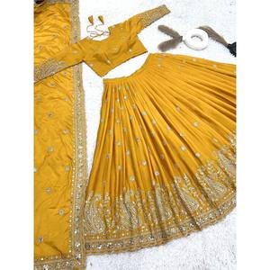 Ropa de boda de trabajo de secuencia de bordado pesado completo SSR amarillo talla XL Lehenga Choli para damas de honor e invitados - Product Image 3