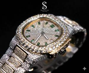 Proveedor indio de relojes de diamantes con diseño minimalista para un uso elegante, cómodo y ligero. Suministro disponible a nivel mundial. - Product Image 1