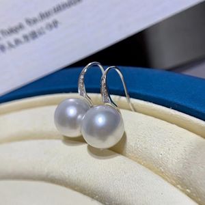 Boucles d'oreilles en perles naturelles de haute qualité 10-11 mm, lumière dorée avec peau lisse et perles dorées brillantes, bijoux en argent 925 - Product Image 2