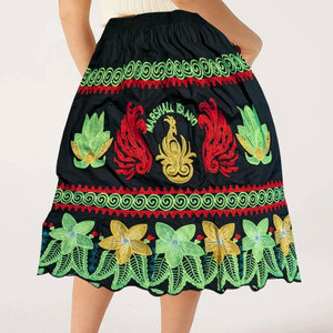 กระโปรงพิมพ์ลายโพลินีเซียนสำหรับผู้หญิง ผ้าฝ้ายสั่งทำคุณภาพสูง เสื้อผ้าเกาะแปซิฟิก แฟชั่นกระโปรงไมโครนีเซียน - Product Image 6