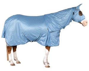 Couvertures d'été pour chevaux de qualité supérieure, design personnalisé, polaire doux, extérieur imperméable en ripstop, doublure en nylon lisse, ajustement réglable - Product Image 3