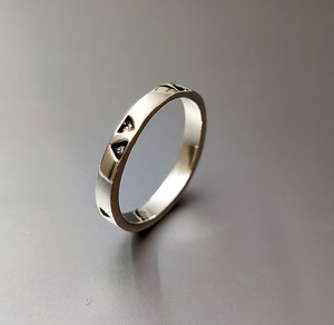 Anillo de Plata de Ley 925 Silent Geometry, Minimalista, Hecho a Mano, Sencillo, Unisex, Regalo para Ella/Él - Product Image 2
