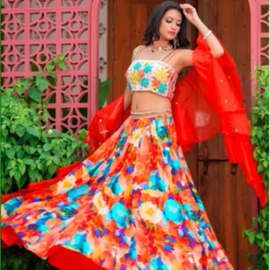 Conjunto de Lehenga Bed of Lillies Fusion con Dupatta con Volantes, Hermosa Colección de Lehenga Choli Tradicional para Bodas, en Tendencia - Product Image 1