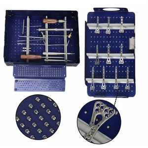 Juego de Instrumentos Ortopédicos para Radio Distal de 2.4mm con Caja de Aluminio, Tornillos y Placas - Product Image 1