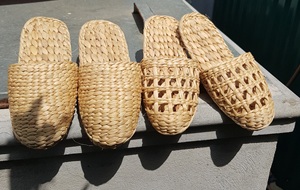 Sandales écologiques en jacinthe d'eau, tissées à la main, en paille, pour les vacances d'été, plage, matière naturelle, pour femmes - Product Image 2