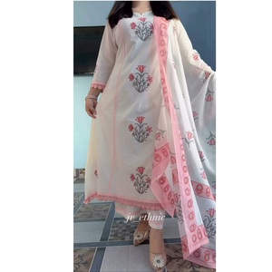 Collection d'ensembles 3 pièces en coton Ghera imprimés à la main, spécial été. Achetez directement auprès d'un fournisseur indien au prix de gros. - Product Image 1