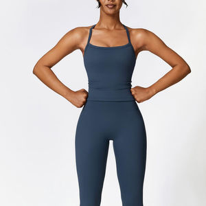 Conjunto de Yoga para Mujer de Alta Calidad, Diseño Elegante, Talla Ajustable, Cintura Alta, Spandex/Nylon Transpirable y Ecológico - Product Image 4