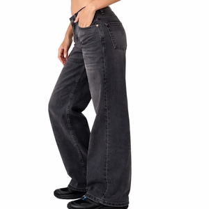 Jeans de mezclilla para mujer, sueltos, de pierna recta, con costuras laterales, transpirables, casuales, de verano, lavado claro. - Product Image 3