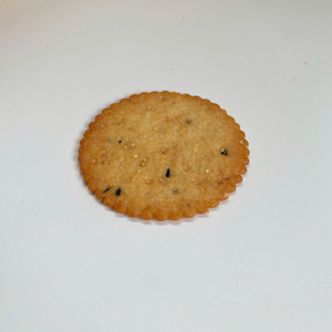 ODM Vietnam Factory Direct & Free Samples Addictive Crispy Sesame Round Crackers 150g - Product Image 4