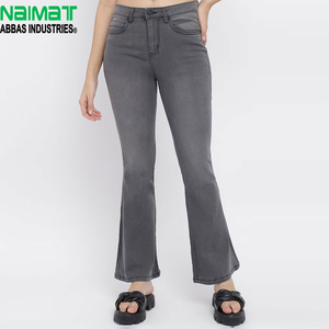 กางเกงยีนส์ทรงบูทคัทเอวสูงสีเทาสำหรับผู้หญิง ผ้ายืดทรงเข้ารูป มีกระเป๋าห้าช่อง พร้อมการฟอกสี - Product Image 1