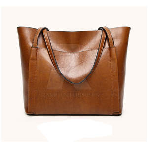 กระเป๋าหนังแฟชั่นขายดีสำหรับใช้งานกลางแจ้ง กันน้ำ รับทำโลโก้ตามสั่ง MOQ ต่ำ - Product Image 2