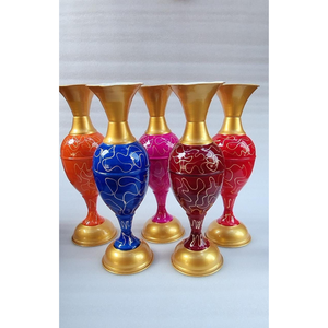 Un tazón decorativo de metal con diseño de pavo real para diya. - Product Image 5