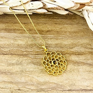 Pendentif Bohème Floral Tendance en Laiton Plaqué Or 18 carats pour Femme, Bijou Ethnique Mandala Géométrie Sacrée, Vente en Gros OEM ODM - Product Image 3