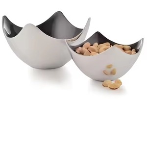 Tazón de Servir Minimalista de Metal, Tazón de Acero Inoxidable para Alimentos, Vajilla Contemporánea para Cocina y Comedor, Plato para Servir Ensaladas y Frutas - Product Image 6