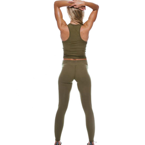 Tops de Yoga y Crop Tops para Mujer, Diseñados a Medida, para Estilo y Rendimiento Eleva tu Estilo Deportivo con una Camiseta sin Mangas - Product Image 2