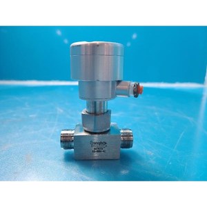 Válvula Sellada con Fuelle Swagelok SS-8BK-1C, Usada, Piezas de Equipos Legacy Semiconductor - Product Image 1