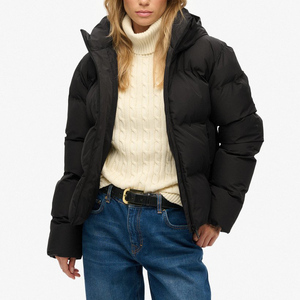 Veste d'hiver en duvet léger pour femme, nouvelle collection OEM, coupe-vent, à capuche, pour l'extérieur - Product Image 3