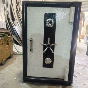 ตู้เซฟนิรภัยกันไฟระดับพรีเมียม โครงสร้างเหล็กแข็งแรงทนทาน พร้อมระบบล็อคด้วยรหัสดิจิทัล สำหรับใช้ในบ้านและสำนักงาน - Product Image 1