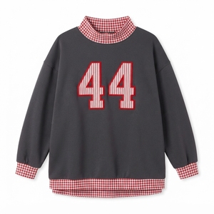 Sudadera Extra Grande de Primera Calidad para Mujer, Cuello Redondo, Gris con Ribete a Cuadros Rojos, Número 44 Bordado, Manga Larga, Ropa Casual - Product Image 1