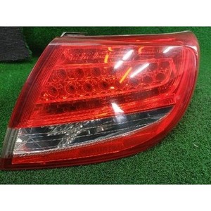 ชุดไฟท้ายขวา Grandeur/Azera มือสอง ของแท้ OEM 924023L500 - Product Image 1