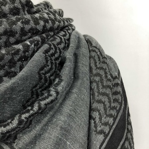 Breathable Custom Keffiyeh Shemagh Tactical Arabic Desert Scarf Outdoor Fashion <b>Head</b> <b>Wrap</b> OEM Manufacturer - Product Image 5